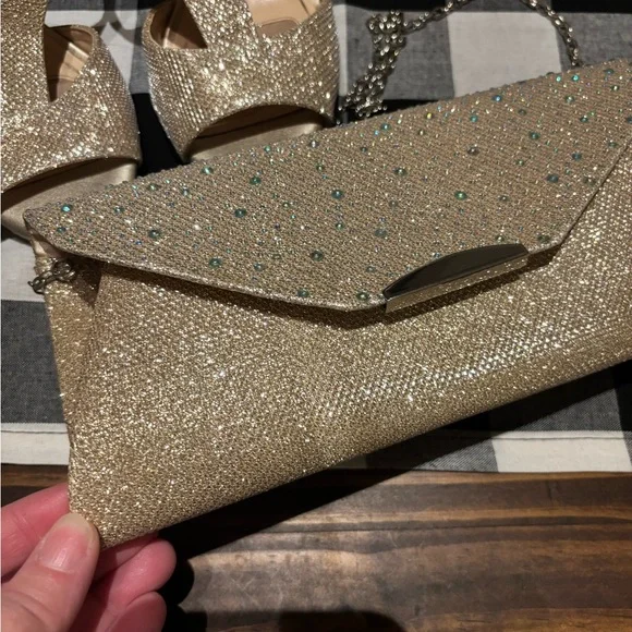 Gold Glitter Heels and Clutch Set 7 - Picture 2 of 5